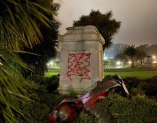 Déboulonner les statues est une pratique habituelle en période révolutionnaire