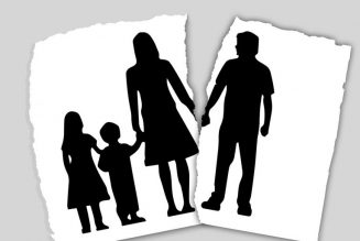 Divorce : le mariage, davantage aligné sur le régime du Pacs, est désormais moins protégé qu’un contrat
