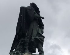 Liberté, fraternités et histoire aseptisées