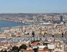Marseille : on a vu des minibus qui embarquaient des gens des cités pour les débarquer devant le bureau de vote en leur distribuant des bulletins