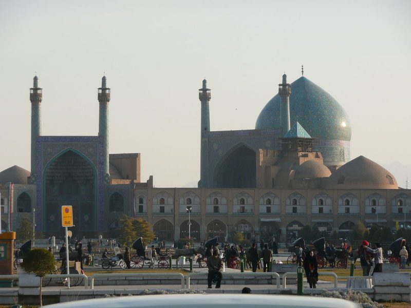 Iran : Descendant de Mahomet, il embrasse la croix