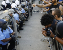 Pourquoi nous ne mettrons pas genou en terre