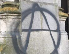 Nantes : cette fois c’est l’église Saint-Clément qui est taguée