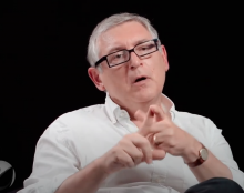 Michel Onfray : « Je pense que la France en est à un stade de coma et de mort avancé. »