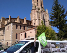 Des camions sillonnent les routes de France pour dénoncer l’absurdité du retour en urgence du projet de loi bioéthique