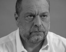 Dupont-Moretti émet des considérations d’une affligeante médiocrité de conformisme immigrationniste