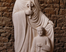 Bénédiction de la statue de “Marie qui garde les prêtres” le 3 août à Ars
