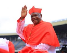 Le cardinal Ambongo à propos de Fiducia Supplicans : “vous détruisez la famille, vous détruisez la société”