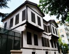 Un parti grec appelle à transformer la maison-musée d’Atatürk à Salonique en Musée du génocide des Grecs