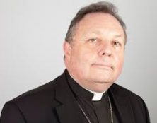 Mgr Ginoux : “Un courant laïciste, avec une idéologie agressive, veut arracher l’âme de la France”