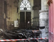 Le manque de discernement du recteur de la cathédrale de Nantes est aussi à l’origine de cette catastrophe