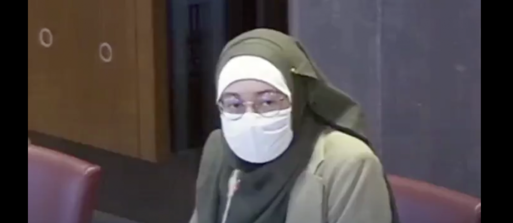 Une intervenante de l’UNEF auditionnée par l’Assemblée nationale s’est présentée en hijab