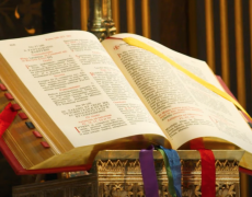 Nouvelle traduction du missel : Marie toujours vierge ?