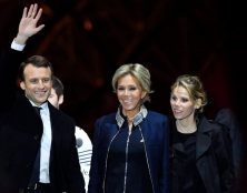 La fille de Brigitte Macron éditorialiste sur Europe 1 pour commenter les décisions… d’Emmanuel Macron