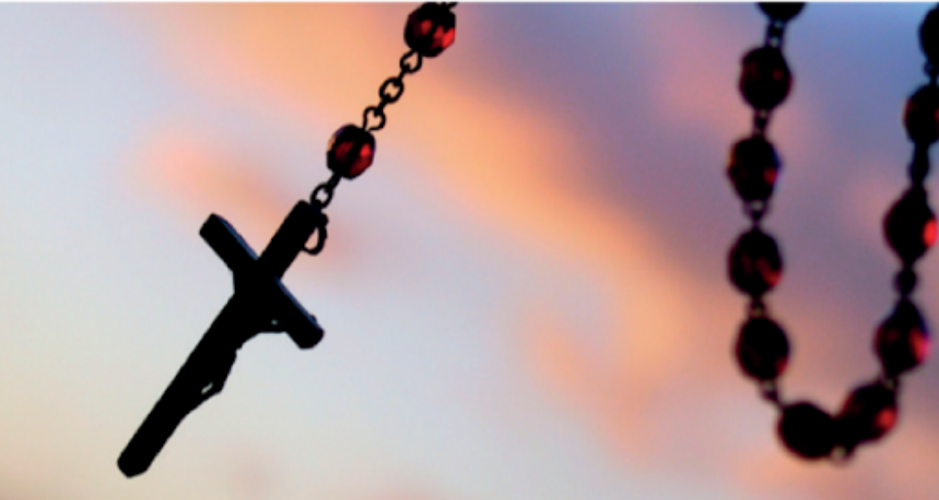 4 bonnes raisons de réciter le Rosaire en ce mois d’octobre