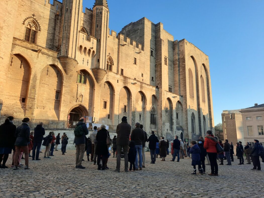 Manifestation pour la défense de la messe à Avignon