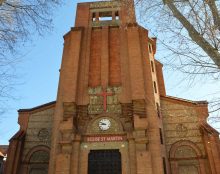 “Vous savez que, dans la presse, il y a beaucoup de chose qui ne sortent pas, malheureusement !”