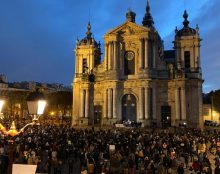 L’évêque de Versailles maintient qu’il n’est pas possible de sélectionner les fidèles autorisés à participer à la messe