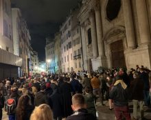 Plus de 300 personnes rassemblées pour la messe à Toulon