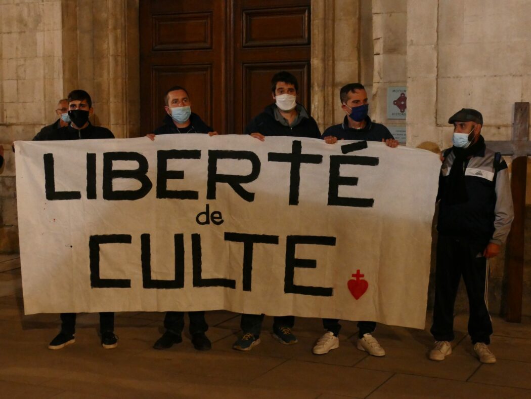 Confinement  partiel  :  L’Association  Familiale  Catholique  de  Nice dépose un référé-liberté contre l’interdiction des messes