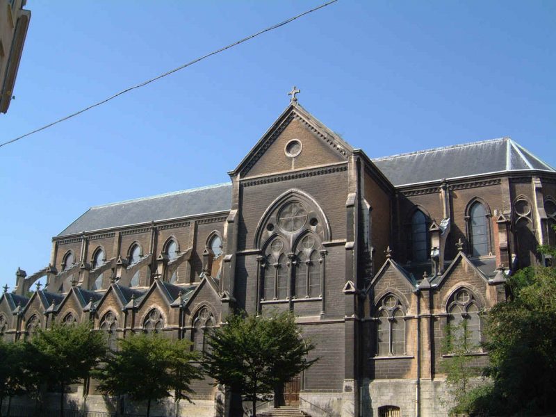 Défense de l’église Saint-Bernard à Lyon