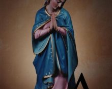 La basilique de Châteauneuf-sur-Cher tente de récupérer sa crèche de Noël