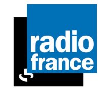 Peut être que Europe 1 devrait demander d’avoir autant de fréquences que France Inter, au nom de l’égalité de traitement