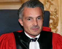 Le Procureur Christophe Amunzateguy explose le point Godwin