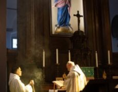« Supprimer une messe, c’est supprimer un apostolat, des confessions, du catéchisme… »