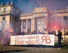 Résistance bioéthique devant l’Assemblée nationale