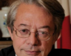 Le maire de Compiègne autorise les commerces à ouvrir