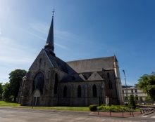 Quel avenir pour les églises de France ?