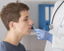 Tests PCR : quand Le Monde contredit Le Monde