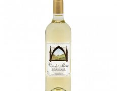 Québec : la police s’en prend au vin de messe