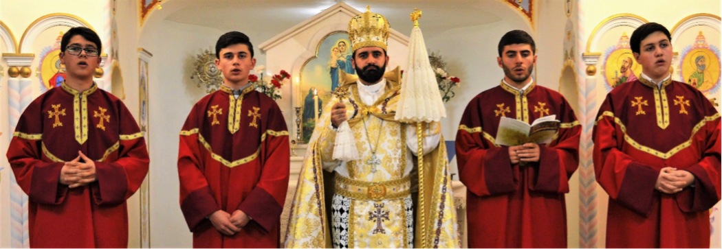 Le père Mashdots Zahtérian forme les futurs prêtres catholiques d’Arménie