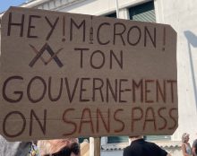 Images des mobilisations contre le passeport sanitaire