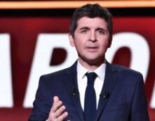 En relation avec une conseillère du Premier ministre, Thomas Sotto renonce à présenter «Elysée 2022»