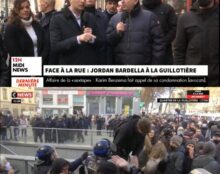 Lyon : Il a fallu des centaines de policiers et gendarmes pour qu’un journaliste et un parlementaire puissent entrer dans la Guillotière