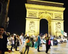 One, two, three, retournez en Algérie