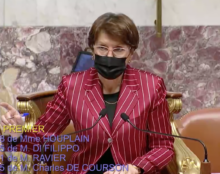 Suspension surprise de l’examen du projet de loi sur le passeport vaccinal