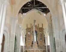 Une église délaissée près de Laval