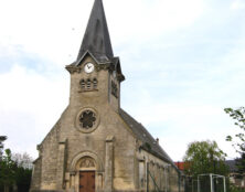 Quatre églises taguées dans la Somme, un prêtre visé