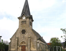 Quatre églises taguées dans la Somme, un prêtre visé