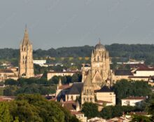 Une messe perturbée à Saintes