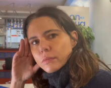 La journaliste française Anne-Laure Bonnel fait un reportage depuis Marioupol : You Tube la censure