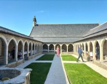 Inauguration de la chapelle Saint-Pierre-ès-Liens