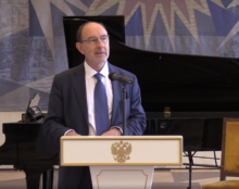 Crise ukrainienne : Le petit-fils du général De Gaulle dénonce la responsabilité des Etats-Unis et le rôle funeste de l’OTAN