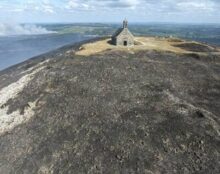 Le mont Saint-Michel de Brasparts sauvé des flammes