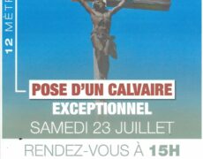 Remplacement d’un imposant calvaire à Persac (86)