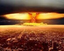 Comprendre le processus de dédramatisation d’une guerre nucléaire.